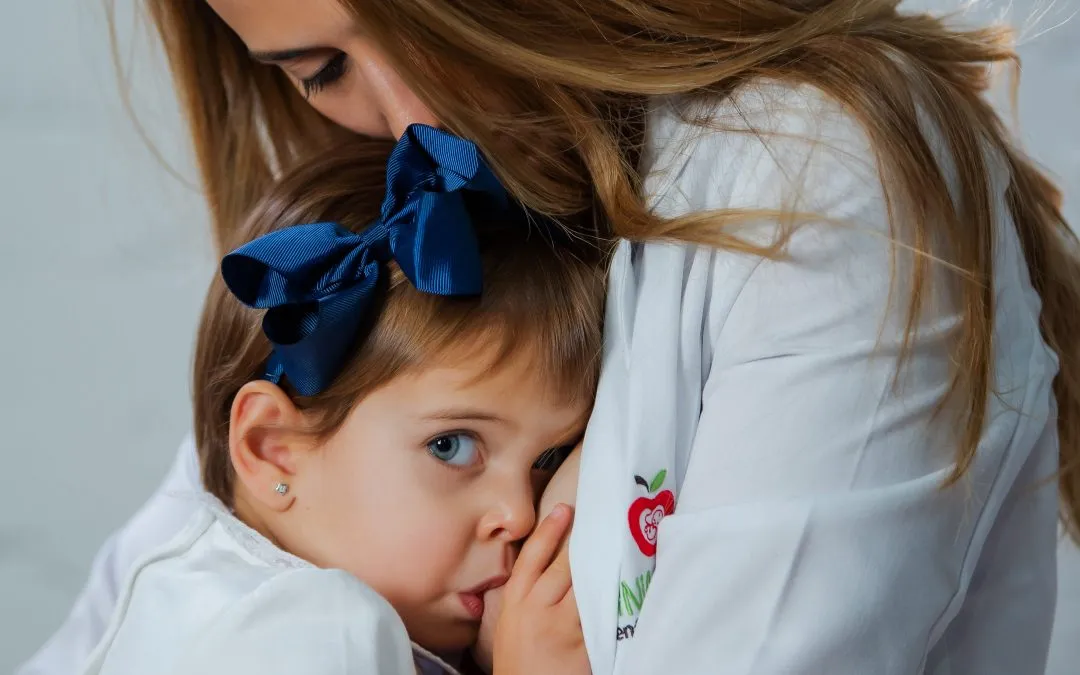 Lactancia Alimentación infantil baby led weaning BLW